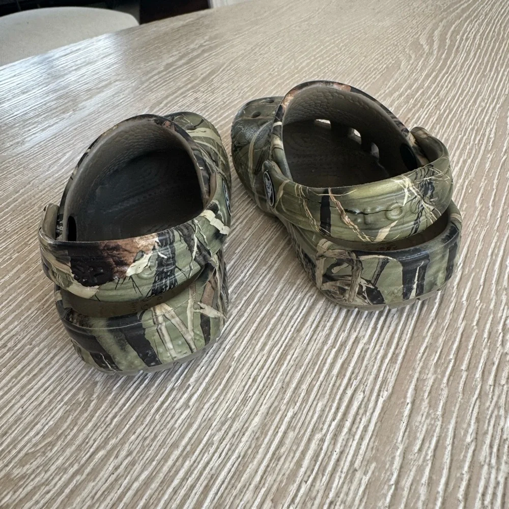 CROCS stylish comfortable